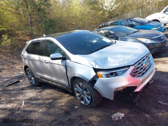 2019 Ford Edge Titanium with VIN 2FMPK3K99KBC02998, listed as a IAAI auction lot 41764680 with 150,338 mi miles. Bid and sale history available at carsss.com. Image 13.