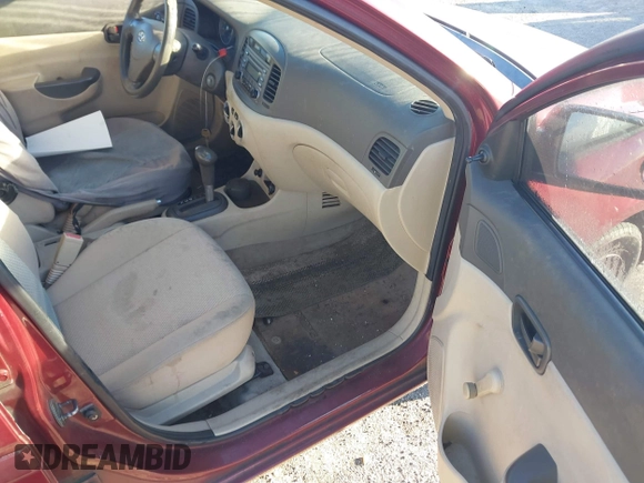2007 Hyundai Accent GLS with VIN KMHCN46CX7U108664, listed as a IAAI auction lot 41688243 with 188,306 mi miles. Bid and sale history available at carsss.com. Image 5.