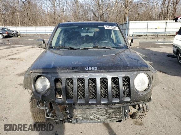 2013 Jeep Patriot Sport with VIN 1C4NJPBA3DD158736, listed as a Copart auction lot 86260224 with 199,492 mi miles and Salvage Title. Bid and sale history available at carsss.com. Image 5.