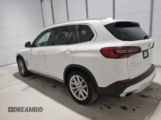 2019 BMW X5 xDrive40i with VIN 5UXCR6C5XKLL04806, listed as a Copart auction lot 63689815 with 70,108 mi miles and Clean title. Bid and sale history available at DreamBid. Image 2.