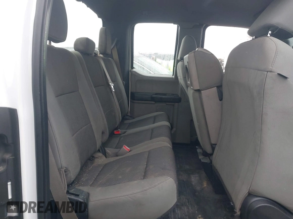 2015 Ford F-150 XL with VIN 1FTEX1C80FKE54884, listed as a IAAI auction lot 41739104 with 177,131 mi miles. Bid and sale history available at carsss.com. Image 8.