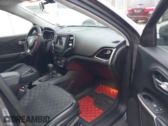 2019 Jeep Cherokee Latitude Plus with VIN 1C4PJMLB4KD323124, listed as a IAAI auction lot 41782873 with 81,929 mi miles and . Bid and sale history available at carsss.com. Image 5.