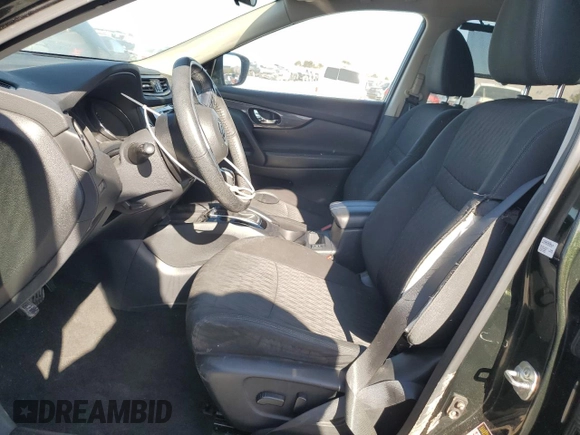 2020 Nissan Rogue SV z VIN 5N1AT2MV5LC743653, wystawiony jako Copart lot #49514245 z przebiegiem 89 460 mil mil oraz Szkoda całkowita • Salvage title. Historia ofert i sprzedaży dostępna na DreamBid. Obrazek 7.