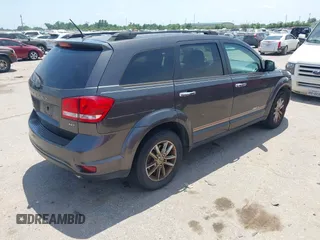 2017 Dodge Journey SXT with VIN 3C4PDDBG7HT540285, listed as a IAAI auction lot 42278439 with 180,614 mi miles and . Bid and sale history available at DreamBid. Image 4.