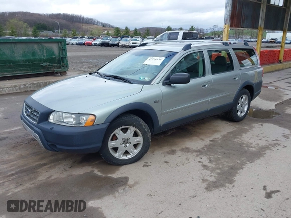 2005 Volvo XC70 with VIN YV1SZ592251196728, listed as a IAAI auction lot 41911635 with 140,228 mi miles and . Bid and sale history available at DreamBid. Image 2.