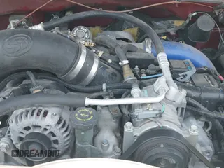 2003 Chevrolet Silverado 2500HD LS с VIN 1GCHK23113F157132, выставлен на аукционе IAAI как лот 42418743 с пробегом 182 427 миль миль и . История ставок и продаж доступна на DreamBid. Изображение 19.