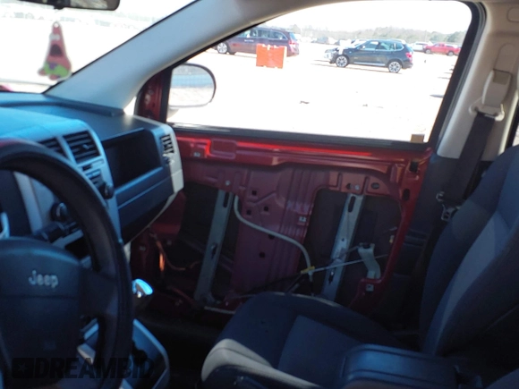 2008 Jeep Compass Sport with VIN 1J8FT470X8D683997, listed as a IAAI auction lot 41674953 with 208,646 mi miles. Bid and sale history available at carsss.com. Image 13.