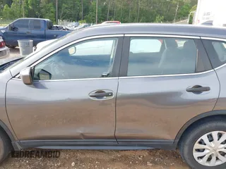 2019 Nissan Rogue SV with VIN 5N1AT2MT9KC785739, listed as a IAAI auction lot 42098766 with 121,220 mi miles and . Bid and sale history available at DreamBid. Image 15.
