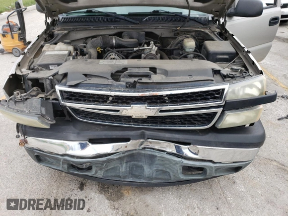 2006 Chevrolet Silverado 1500 Work Truck with VIN 1GCEC19X16Z242674, listed as a Copart auction lot 50414035 with 307,275 mi miles and Salvage Title. Bid and sale history available at carsss.com. Image 11.