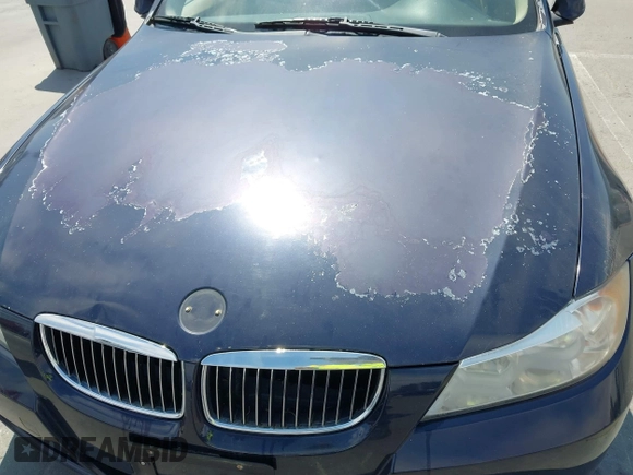 2006 BMW 3 Series 330i with VIN WBAVB33586KR78166, listed as a IAAI auction lot 42470438 with 177,889 mi miles and . Bid and sale history available at DreamBid. Image 6.