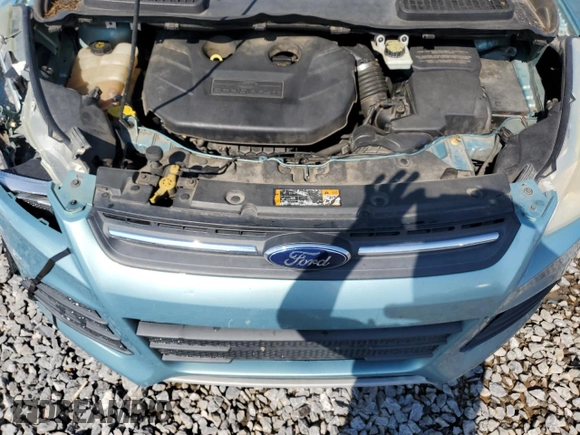 2013 Ford Escape SE with VIN 1FMCU0G99DUD03147, listed as a Copart auction lot 60152775 with 156,551 mi miles and Salvage title. Bid and sale history available at DreamBid. Image 11.