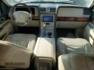 2003 Lincoln Navigator Ultimate with VIN 5LMFU27R43LJ07059, listed as a Copart auction lot 83275454 with 192,769 mi miles and Salvage Title. Bid and sale history available at carsss.com. Image 8.