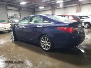 2012 Hyundai Sonata SE with VIN 5NPEC4AB1CH425688, listed as a Copart auction lot 48130535 with 235,099 mi miles and Salvage Title. Bid and sale history available at carsss.com. Image 2.