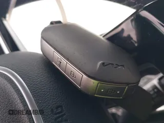 2025 Kia Sorento S z VIN 5XYRL4JC1SG334274, wystawiony jako IAAI lot #41820190 z przebiegiem 8 336 mil mil oraz . Historia ofert i sprzedaży dostępna na DreamBid. Obrazek 11.