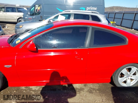 2004 Pontiac GTO with VIN 6G2VX12GX4L200140, listed as a IAAI auction lot 41337182 with 109,405 mi miles. Bid and sale history available at carsss.com. Image 14.