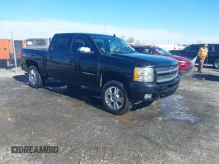 2011 Chevrolet Silverado 1500 LTZ with VIN 3GCPKTE30BG208827, listed as a IAAI auction lot 41364105 with 277,142 mi miles and . Bid and sale history available at DreamBid. Image 1.