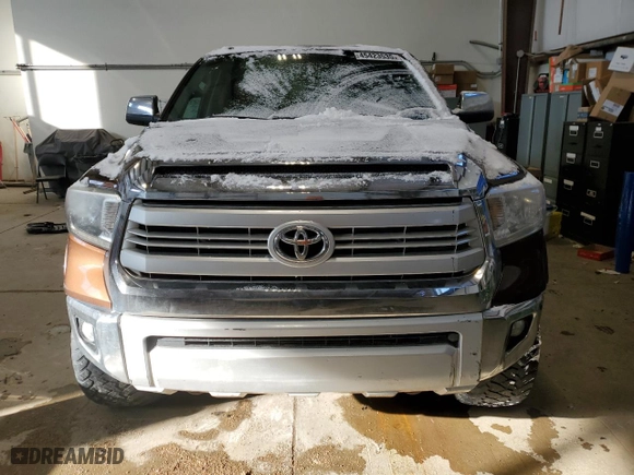 2015 Toyota Tundra 4WD Truck Platinum with VIN 5TFAY5F14FX438207, listed as a Copart auction lot 45423535 with 156,683 mi miles and Clean Title. Bid and sale history available at carsss.com. Image 5.