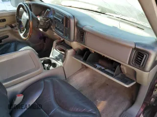 1999 GMC New Sierra 1500 SLE with VIN 2GTEC19T0X1510735, listed as a Copart auction lot 53745825 with 320,517 mi miles and Salvage Title. Bid and sale history available at carsss.com. Image 8.