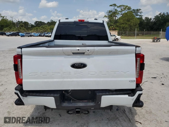 2024 Ford F-250 XL with VIN 1FT8W2BAXRED72805, listed as a Copart auction lot 58874235 with 19,786 mi miles and Salvage title. Bid and sale history available at DreamBid. Image 6.