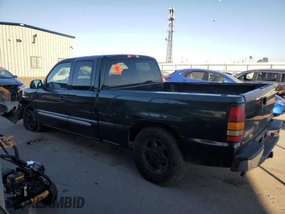 2006 GMC New Sierra 1500 SL with VIN 1GTEC19V86Z221982, listed as a Copart auction lot 87912375 with 0 mi miles and Salvage Title. Bid and sale history available at carsss.com. Image 2.