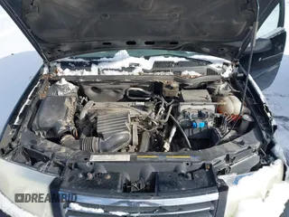 2005 Saturn ION ION 2 z VIN 1G8AJ54F05Z102232, wystawiony jako IAAI lot #41553732 z przebiegiem 122 758 mil mil oraz . Historia ofert i sprzedaży dostępna na DreamBid. Obrazek 10.