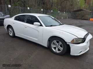 2012 Dodge Charger SE with VIN 2C3CDXBG0CH190147, listed as a IAAI auction lot 41975277 with 239,977 mi miles. Bid and sale history available at carsss.com. Image 1.