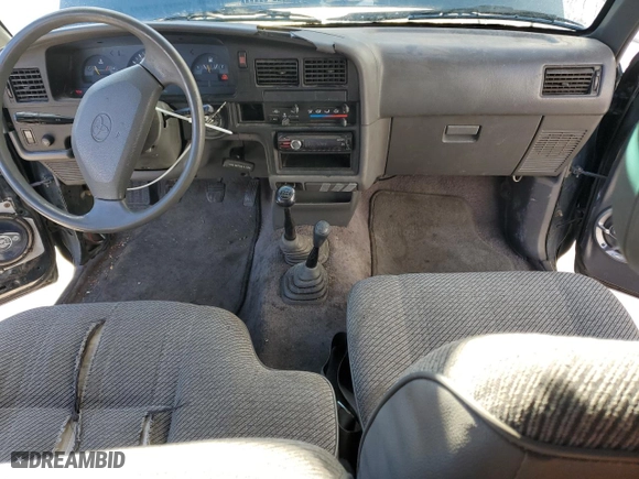 1994 Toyota 4WD Pickups DX with VIN 4TAVN13DXRZ269946, listed as a Copart auction lot 87108124 with 230,881 mi miles and Clean Title. Bid and sale history available at carsss.com. Image 8.