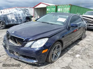 2011 Mercedes-Benz E-Class E 350 with VIN WDDKJ5GB6BF077956, listed as a IAAI auction lot 40459053 with 65,199 mi miles. Bid and sale history available at carsss.com. Image 23.