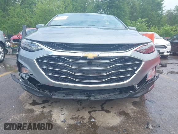 2024 Chevrolet Malibu LT with VIN 1G1ZD5ST5RF185519, listed as a IAAI auction lot 42170690 with 31,194 mi miles and . Bid and sale history available at carsss.com. Image 6.
