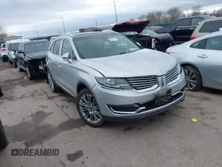 2017 Lincoln MKX Reserve with VIN 2LMPJ8LR6HBL16906, listed as a IAAI auction lot 41857727 with 111,895 mi miles. Bid and sale history available at carsss.com. Image 1.