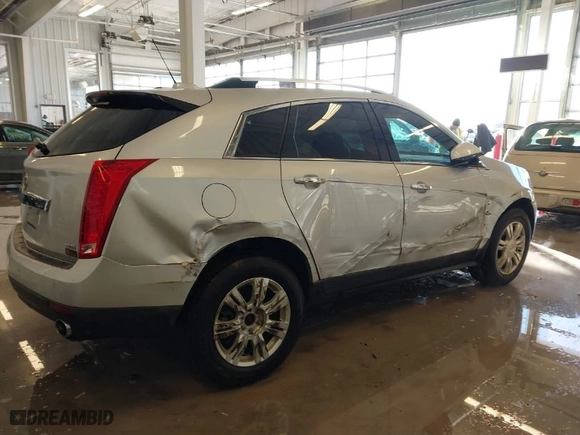 2016 Cadillac SRX Luxury Collection with VIN 3GYFNEE3XGS580172, listed as a IAAI auction lot 41362784 with 102,045 mi miles. Bid and sale history available at carsss.com. Image 13.
