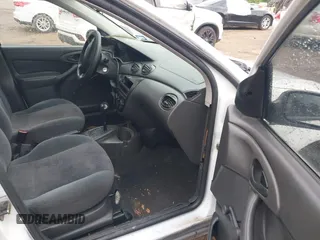 2000 Ford Focus LX с VIN 1FAFP33P0YW295695, выставлен на аукционе IAAI как лот 42467784 с пробегом 159 822 миль миль и . История ставок и продаж доступна на DreamBid. Изображение 5.