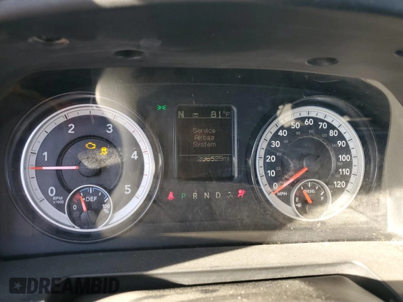 2015 Ram 2500 Tradesman z VIN 3C6UR5CL6FG503506, wystawiony jako Copart lot #46461565 z przebiegiem 236 529 mil mil oraz Czysty tytuł • Clean title. Historia ofert i sprzedaży dostępna na DreamBid. Obrazek 9.