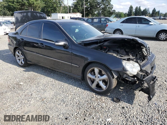 2006 Mercedes-Benz C 230 Sport z VIN WDBRF52H76F817671, wystawiony jako Copart lot #61482065 z przebiegiem 135 901 mil mil oraz Szkoda całkowita • Salvage title. Historia ofert i sprzedaży dostępna na DreamBid. Obrazek 4.