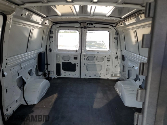 2006 Ford Econoline Cargo with VIN 1FTRE14W76DB44255, listed as a Copart auction lot 54927385 with 208,158 mi miles and Clean Title. Bid and sale history available at carsss.com. Image 10.