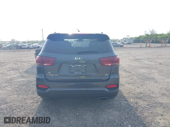 2020 Kia Sorento S z VIN 5XYPG4A54LG706009, wystawiony jako IAAI lot #42168923 z przebiegiem 55 514 mil mil oraz . Historia ofert i sprzedaży dostępna na DreamBid. Obrazek 16.
