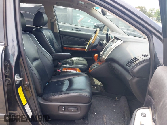 2004 Lexus RX 330 with VIN 2T2HA31U24C037092, listed as a IAAI auction lot 42228325 with 178,709 mi miles and . Bid and sale history available at DreamBid. Image 5.