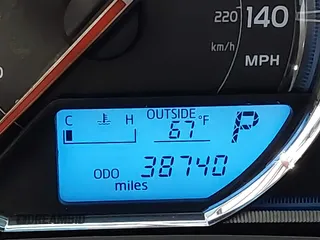 2014 Toyota RAV4 Limited with VIN 2T3DFREV3EW174950, listed as a IAAI auction lot 42542894 with 38,740 mi miles and . Bid and sale history available at DreamBid. Image 16.