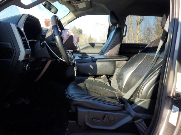2021 Ford F-350 XL z VIN 1FT8W3BT8MED20203, wystawiony jako Copart lot #44993925 z przebiegiem 73 996 mil mil oraz Szkoda całkowita • Salvage title. Historia ofert i sprzedaży dostępna na DreamBid. Obrazek 7.