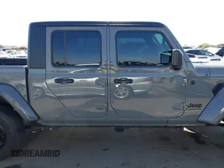 2022 Jeep Gladiator Texas Trail with VIN 1C6HJTAG5NL132990, listed as a IAAI auction lot 42514388 with 38,601 mi miles and . Bid and sale history available at DreamBid. Image 14.