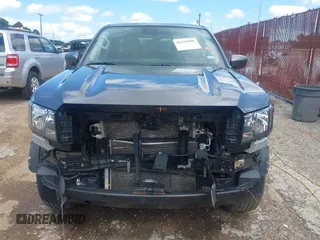 2022 Nissan Frontier SV с VIN 1N6ED1EJ5NN643095, выставлен на аукционе IAAI как лот 42353506 с пробегом 50 438 миль миль и . История ставок и продаж доступна на DreamBid. Изображение 13.