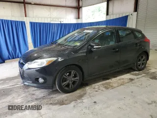 2014 Ford Focus SE z VIN 1FADP3K21EL449535, wystawiony jako Copart lot #58587515 z przebiegiem 99 269 mil mil oraz Tytuł czysty. Historia ofert i sprzedaży dostępna na DreamBid. Obrazek 1.
