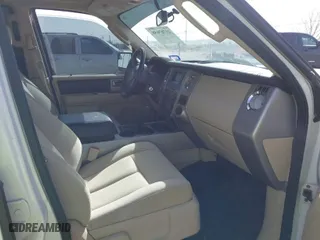 2017 Ford Expedition EL XLT with VIN 1FMJK1HT8HEA19229, listed as a IAAI auction lot 41767058 with 122,394 mi miles. Bid and sale history available at carsss.com. Image 5.