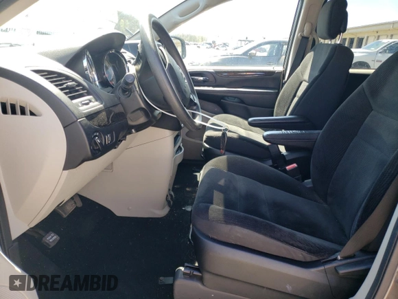 2019 Dodge Grand Caravan SE with VIN 2C4RDGBG8KR573672, listed as a Copart auction lot 52231875 with 108,265 mi miles and Salvage Title. Bid and sale history available at DreamBid. Image 7.