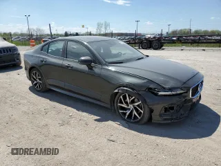 2019 Volvo S60 Momentum with VIN 7JR102FK2KG010775, listed as a Copart auction lot 48239693 with 48,431 mi miles. Bid and sale history available at carsss.com. Image 4.