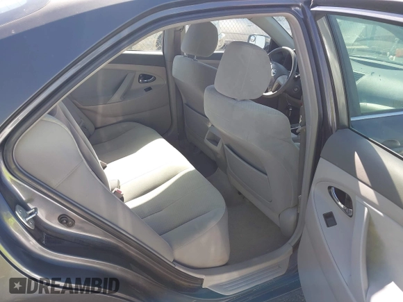 2009 Toyota Camry with VIN 4T1BE46K69U395703, listed as a IAAI auction lot 42066958 with 140,260 mi miles. Bid and sale history available at carsss.com. Image 8.