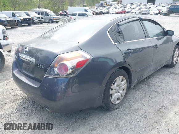 2012 Nissan Altima 2.5 with VIN 1N4AL2APXCN487904, listed as a IAAI auction lot 42040255 with 200,341 mi miles and . Bid and sale history available at DreamBid. Image 4.