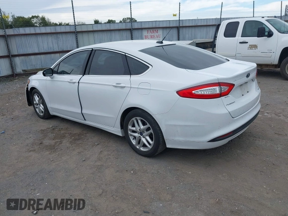 2016 Ford Fusion SE with VIN 3FA6P0HD4GR292670, listed as a IAAI auction lot 40439401 with 149,524 mi miles. Bid and sale history available at carsss.com. Image 3.