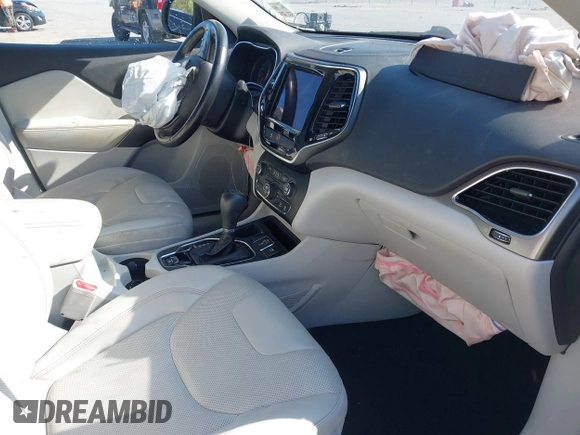 2020 Jeep Cherokee Limited z VIN 1C4PJLDB4LD595411, wystawiony jako IAAI lot #42036551 z przebiegiem 65 087 mil mil oraz . Historia ofert i sprzedaży dostępna na DreamBid. Obrazek 5.
