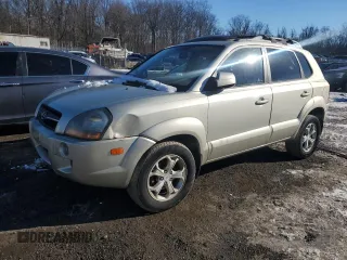 2009 Hyundai Tucson SE with VIN KM8JN72D19U970813, listed as a Copart auction lot 88469545 with 152,648 mi miles and Salvage Title. Bid and sale history available at carsss.com. Image 1.